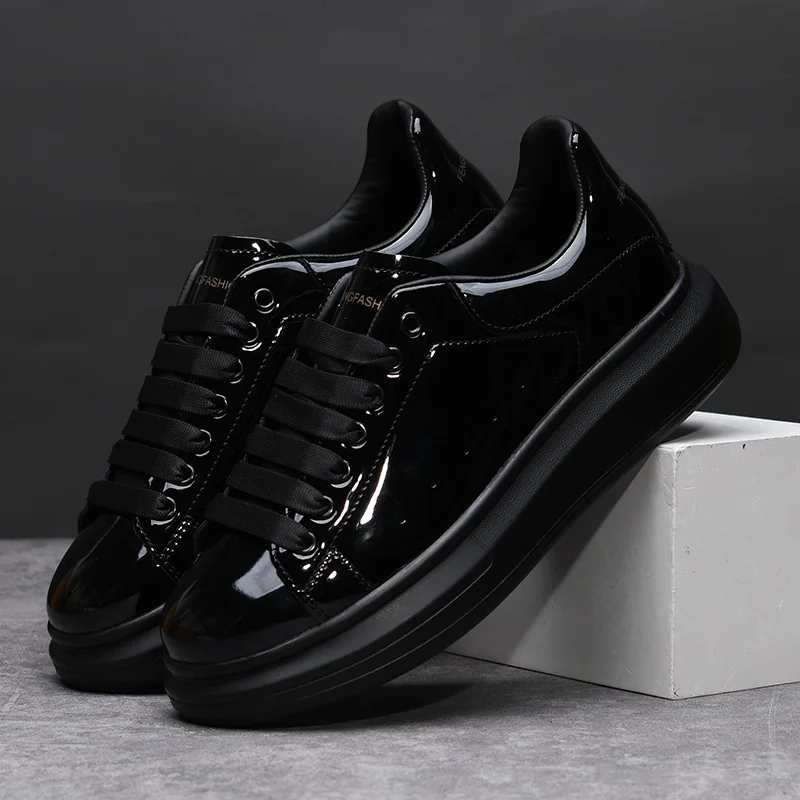 Sports Equipment Brands - Sepatu Pria Merk Brand Hitam Mengkilap