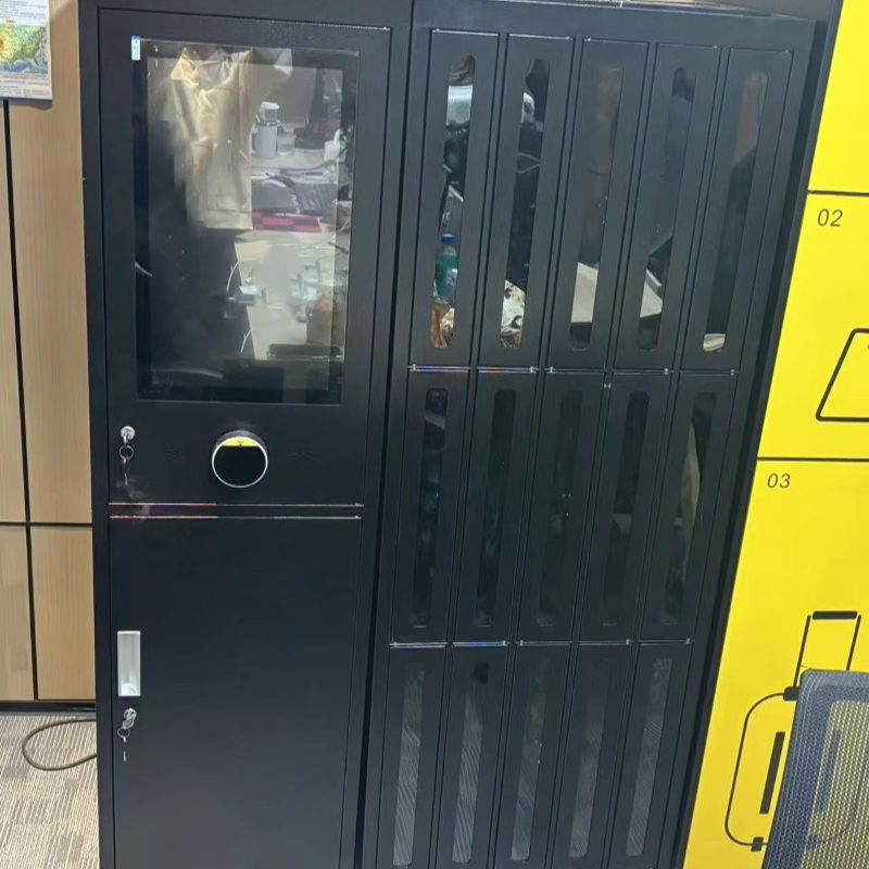 Peralatan Olahraga Tenis Klub  - Sports Equipment Locker ulasan dan harga